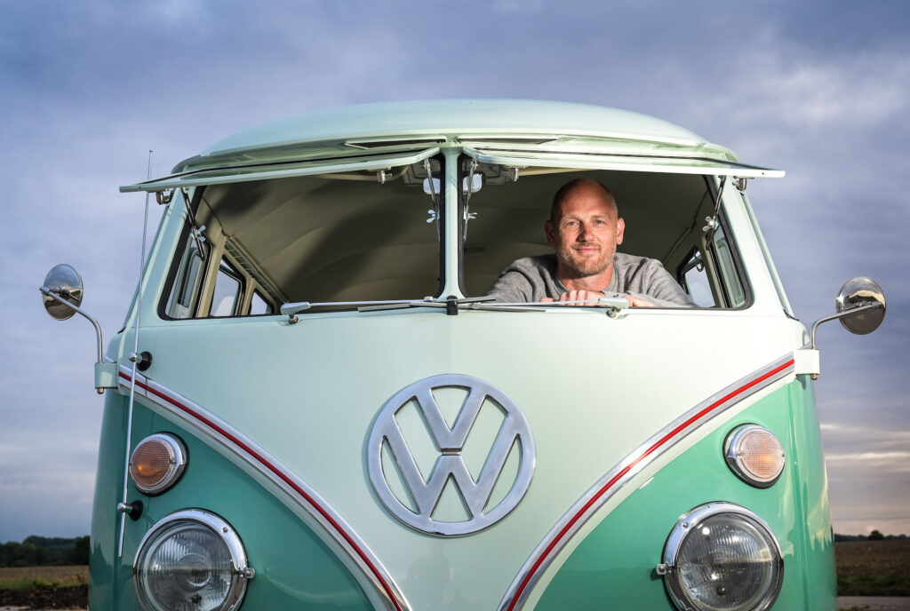 VW Splitscreen camper deluxe Kev Smith