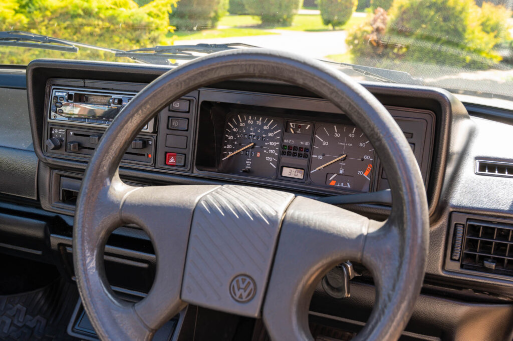 VW Golf Clipper convertible dashboard