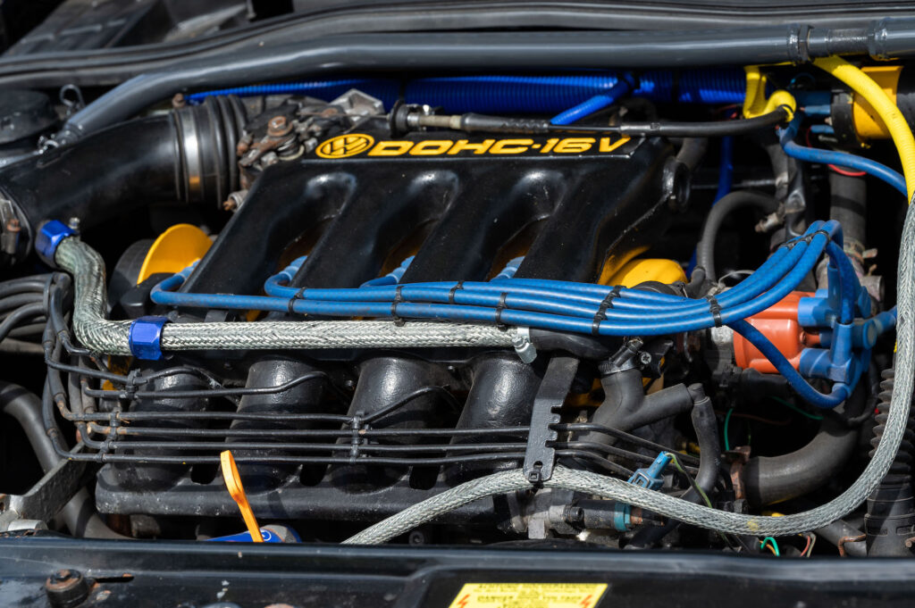 VW Golf GTi 16v engine