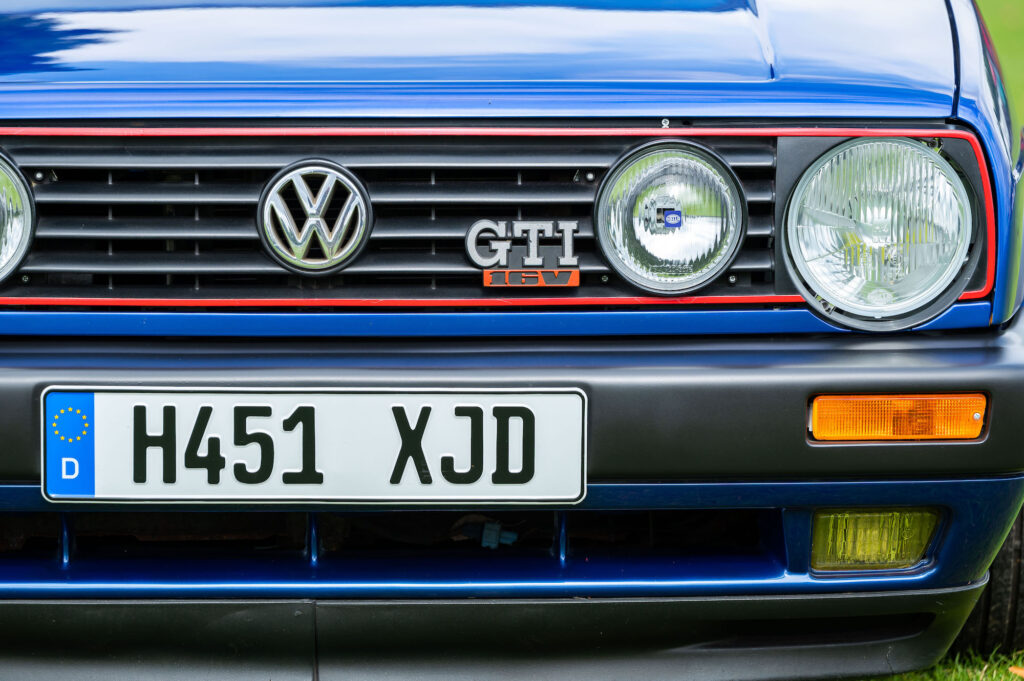 VW Golf GTi 16V front
