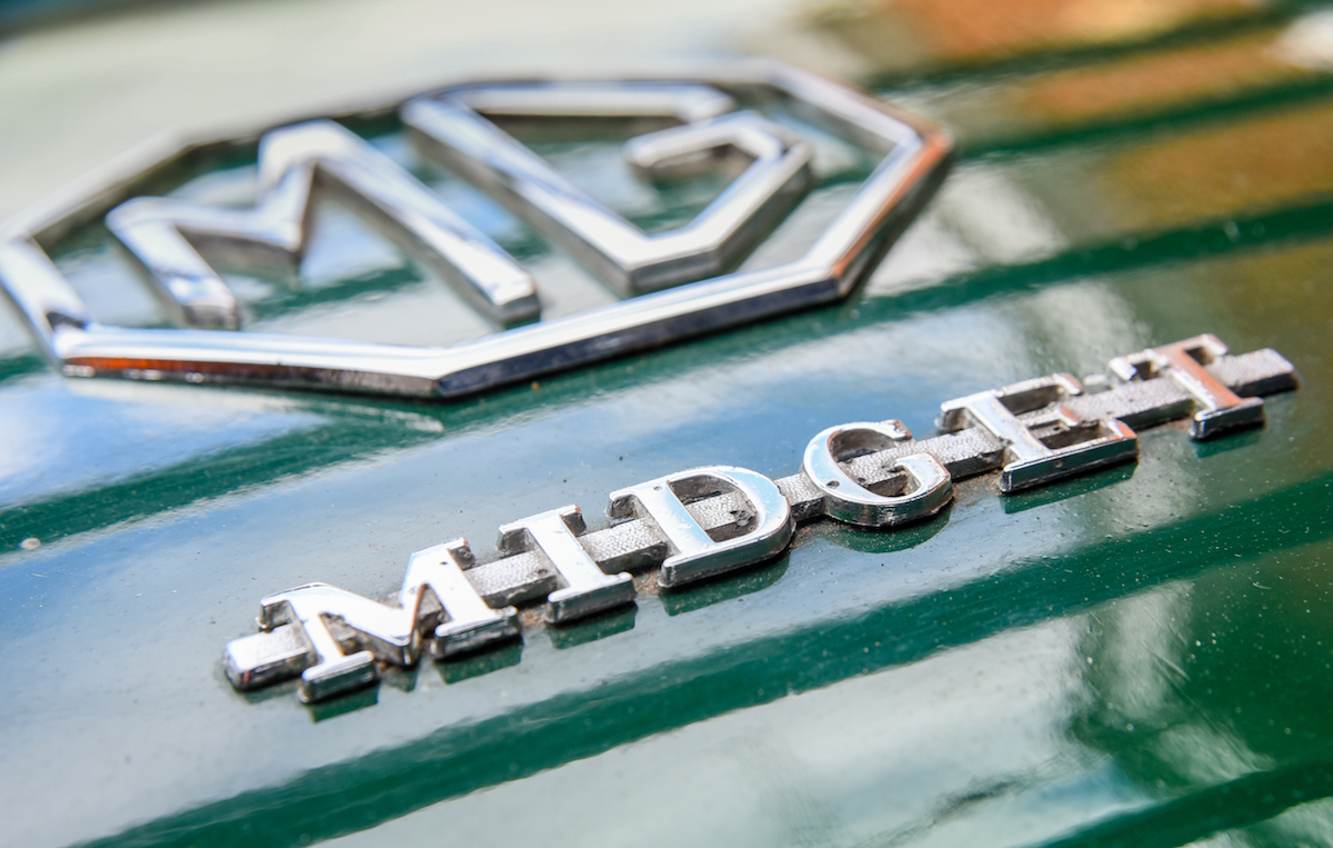 MG Midget boot badge