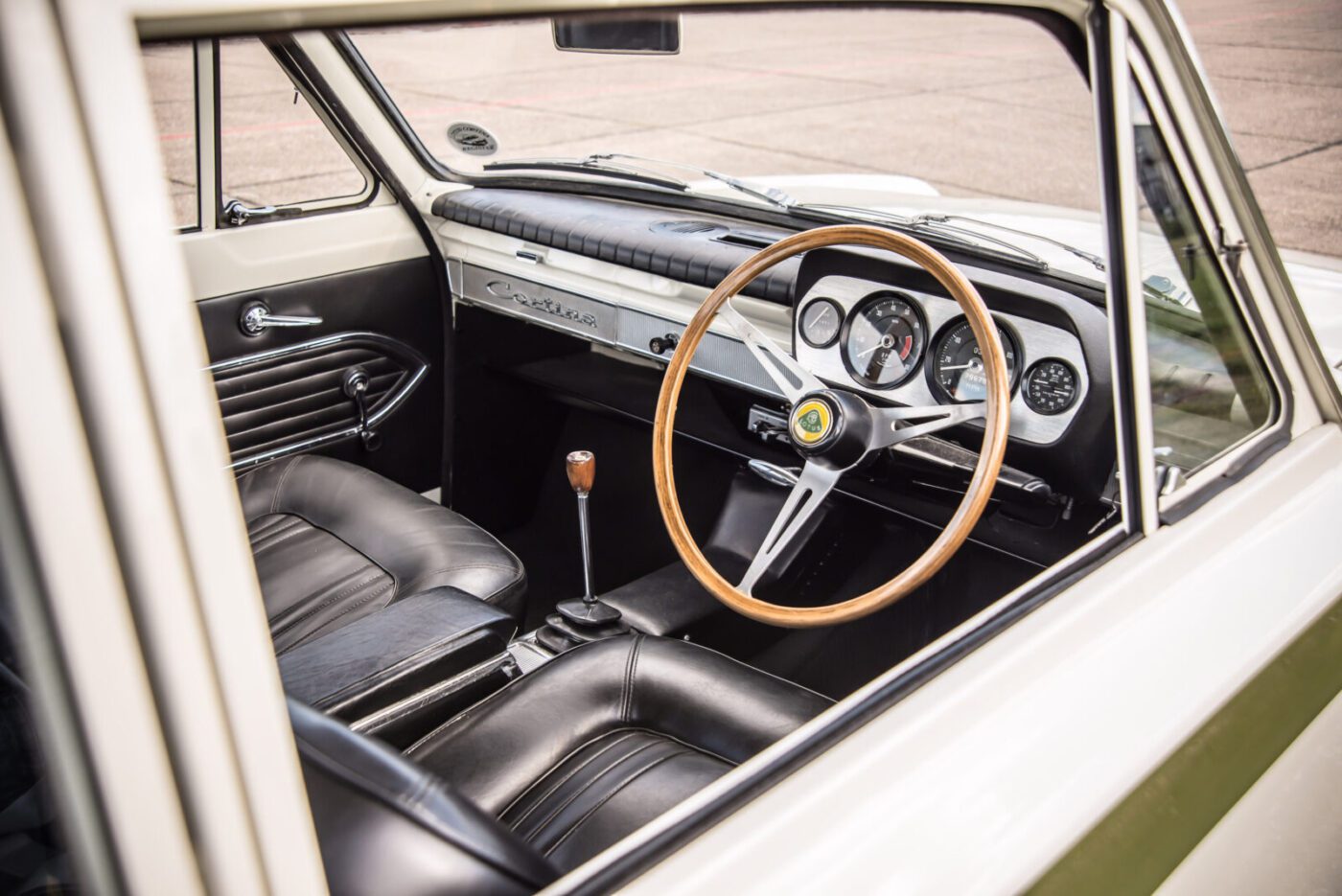 Lotus Cortina SE interior