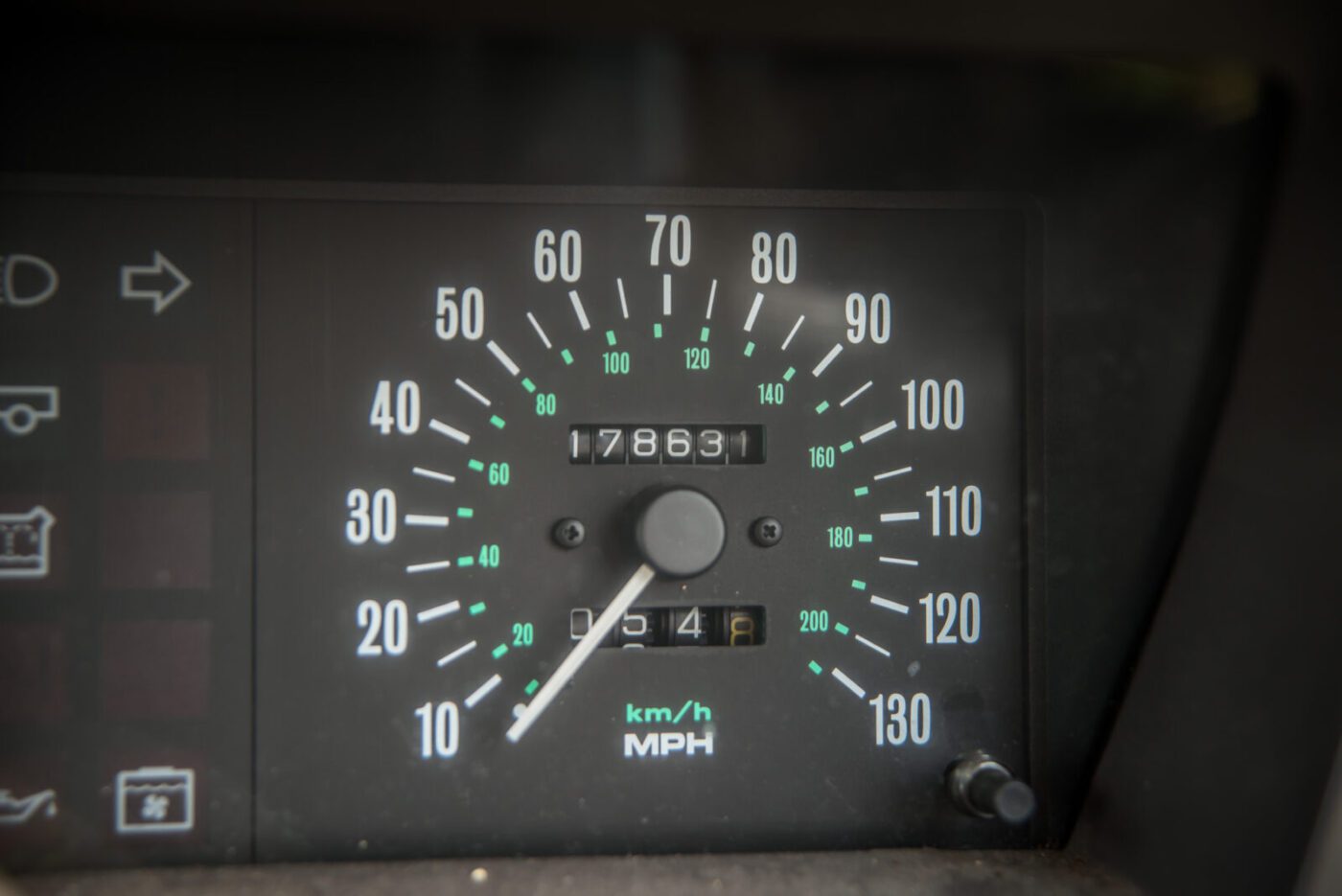 Range Rover speedometer