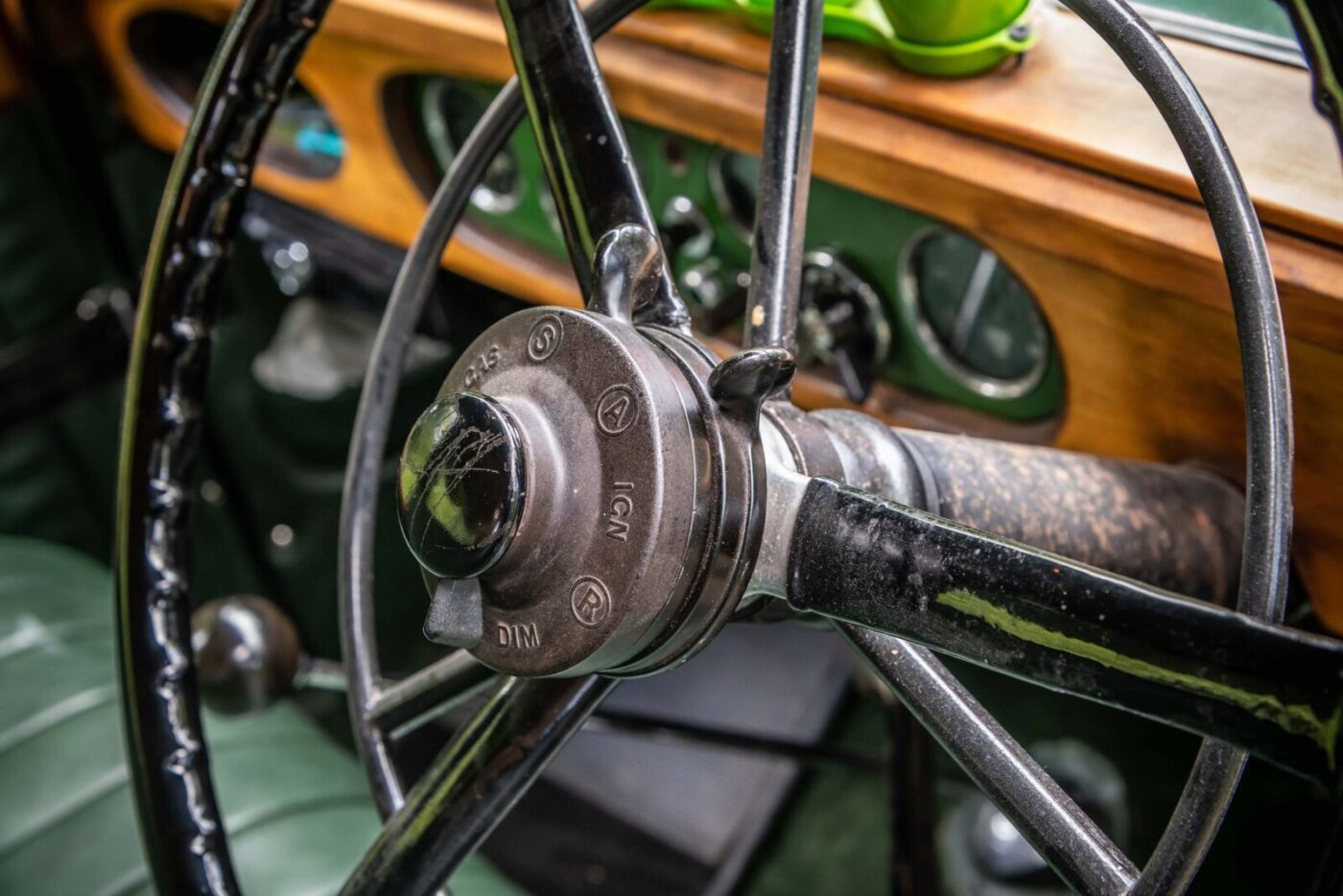 Austin hearse steering wheel