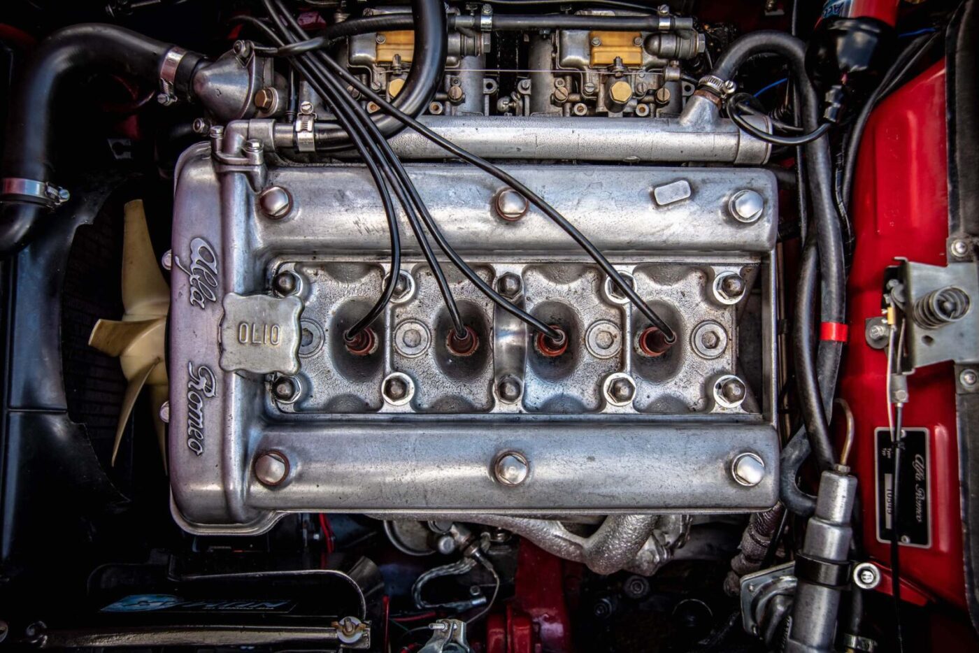 Alfa Romeo 1750 GTV engine
