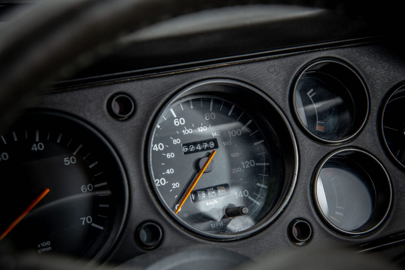 Ford Capri Laser speedometer