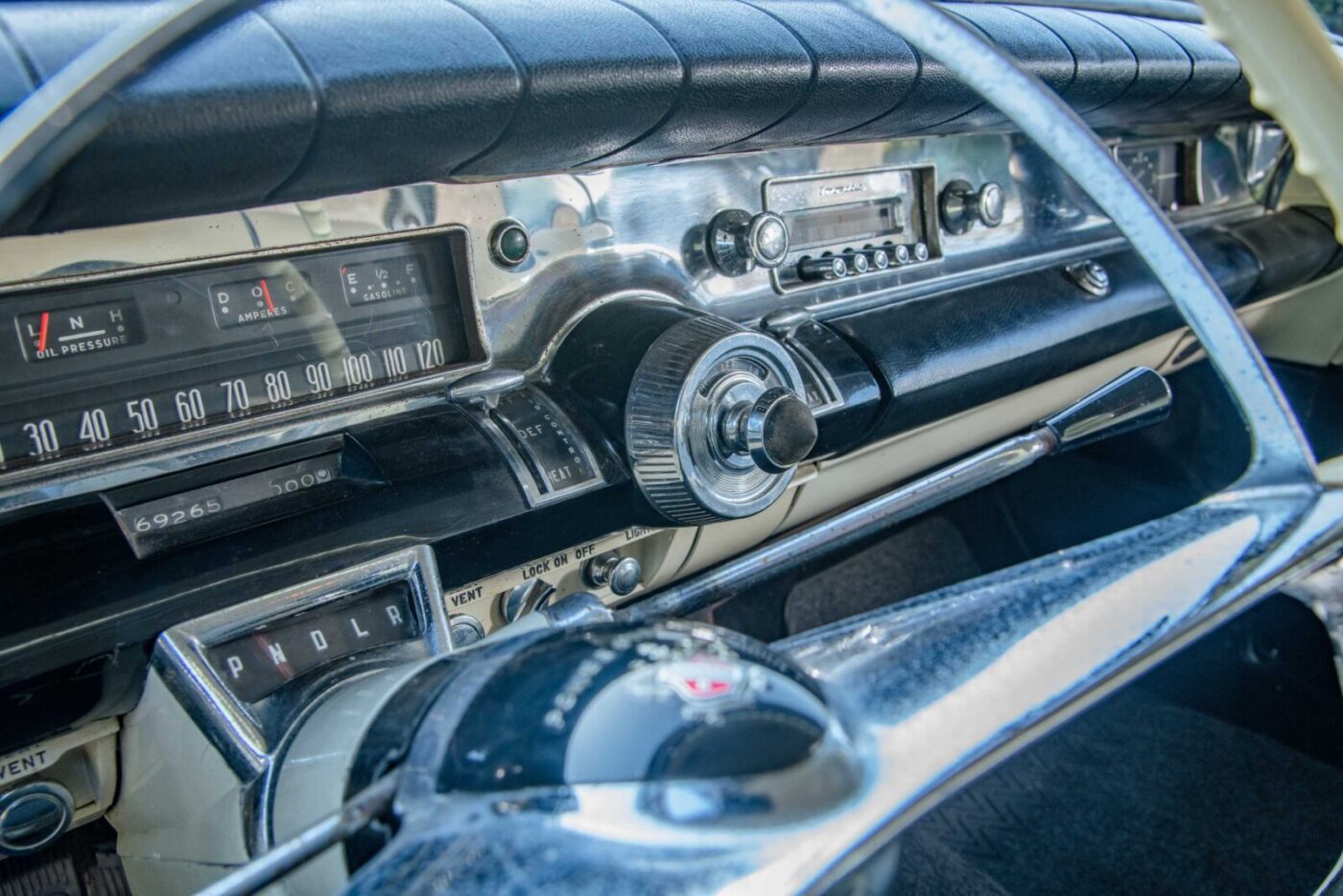 Buick Century dashboard