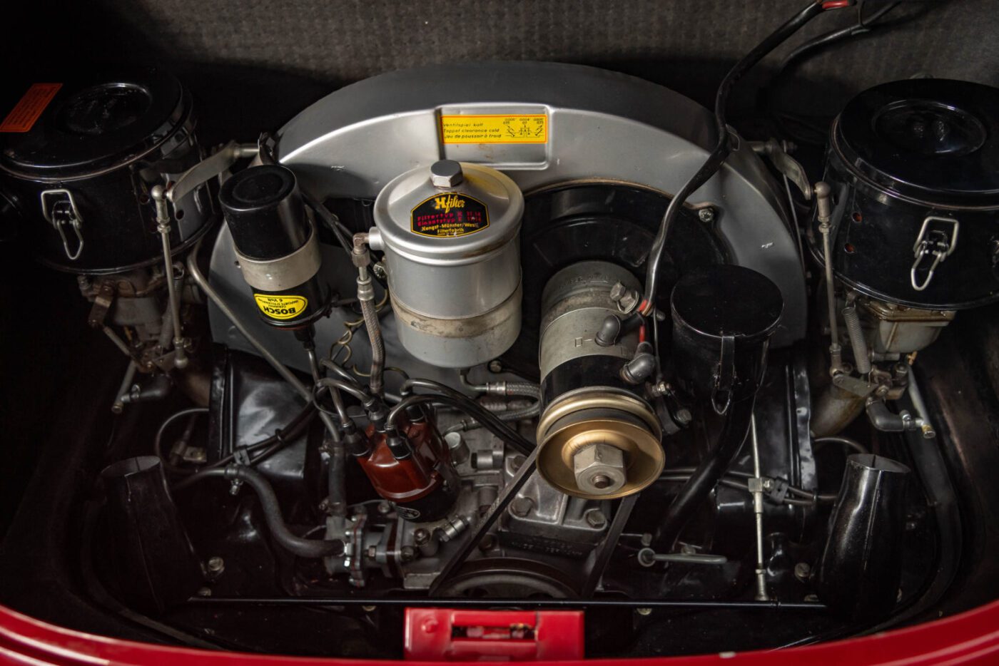 Porsche 356B engine close up