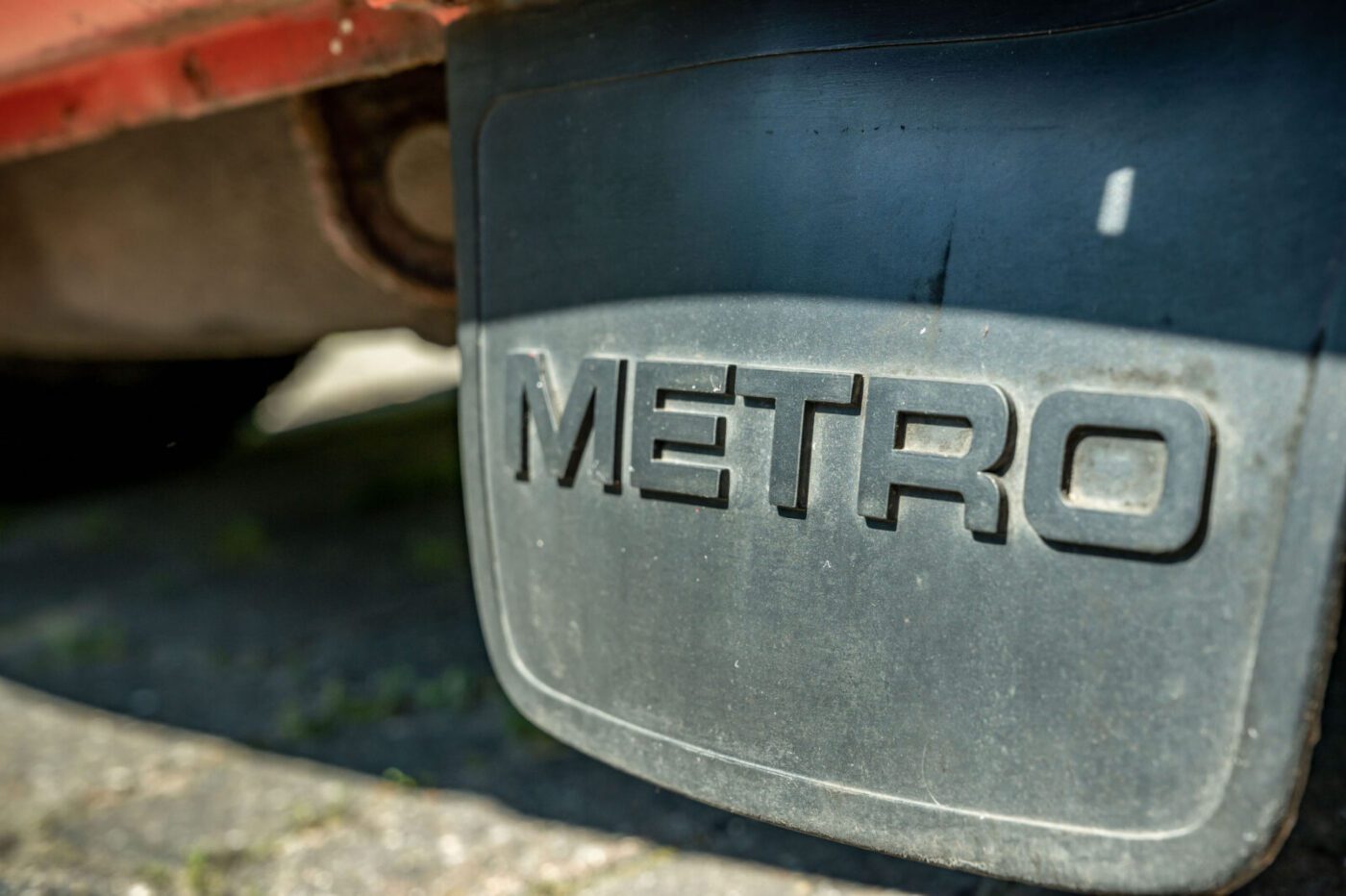 MG Metro mud flap