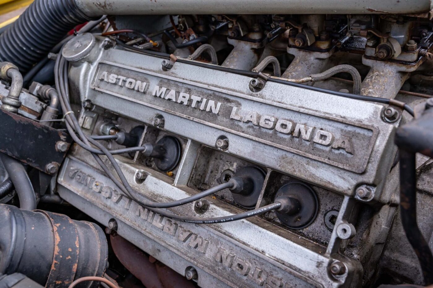 Aston Martin V8 engine