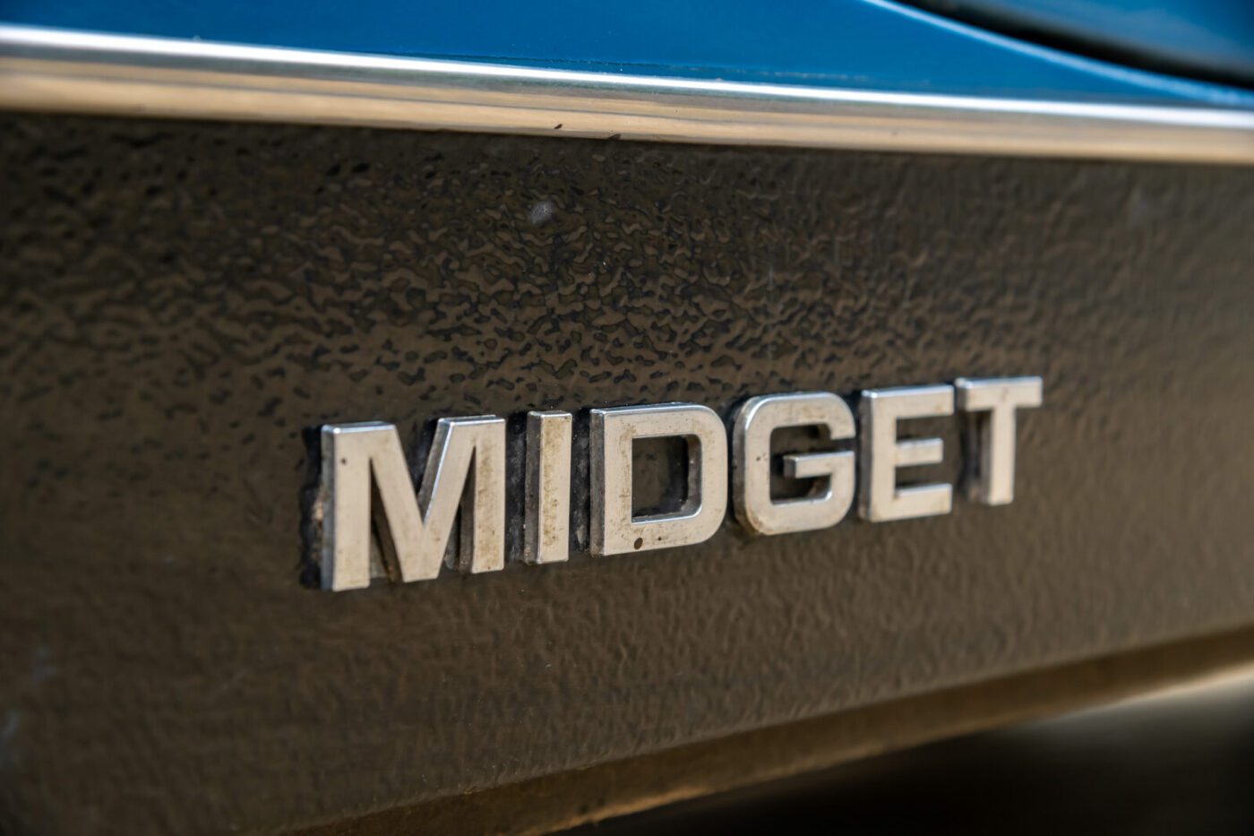 MG Midget sill badge