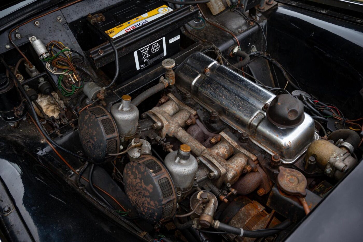 Triumph TR3A engine