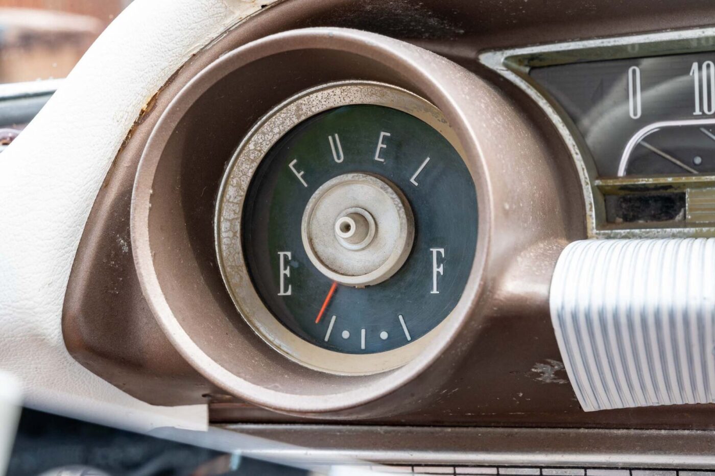 Ford Galaxie fuel gauge