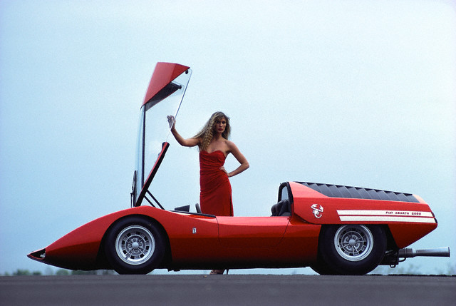 Abarth 2000 Side