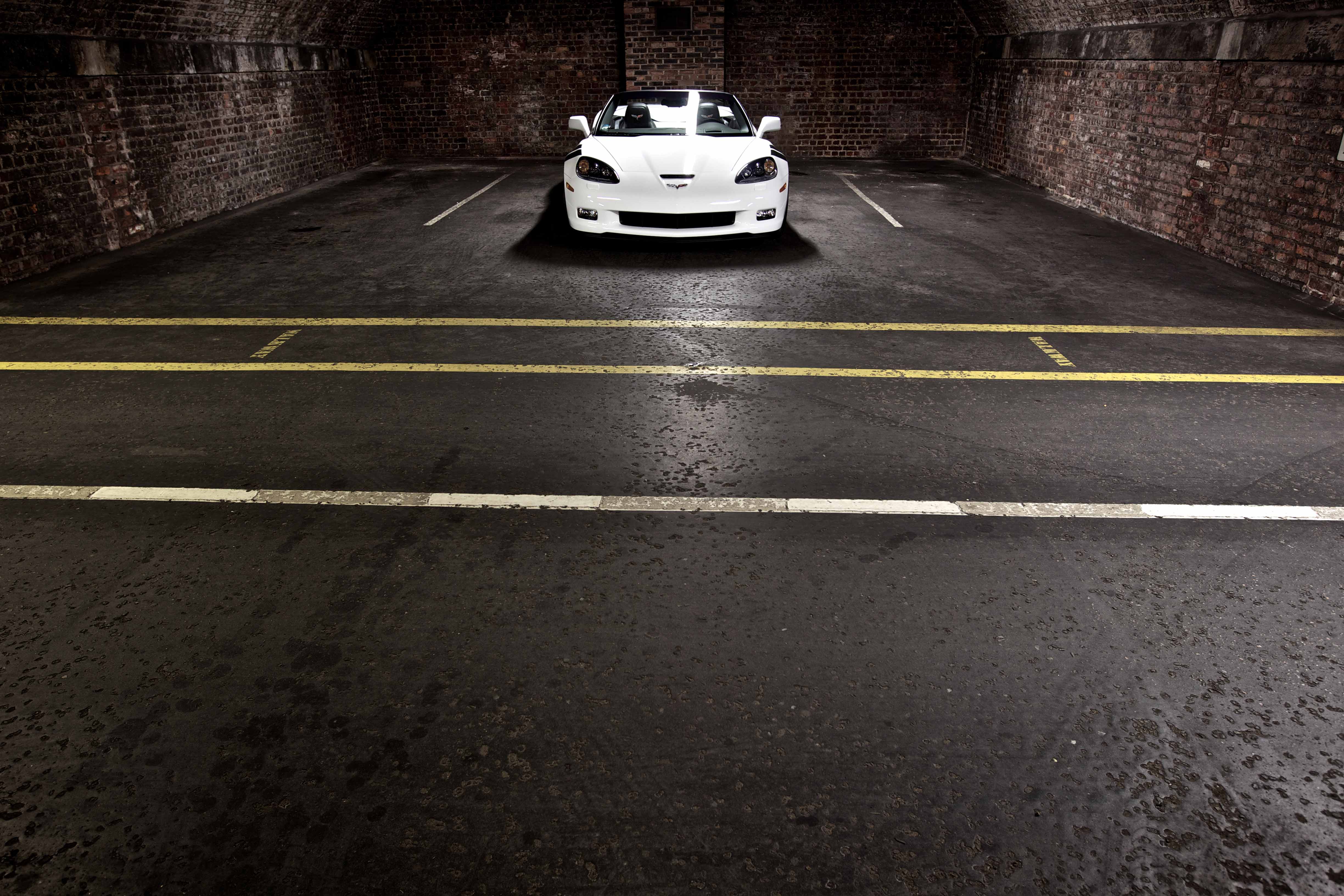 There's something Honda S2000 about the front light clusters...