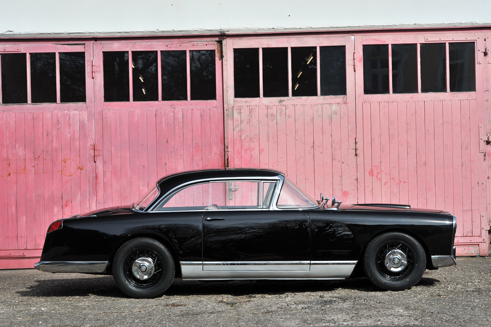 Facel-Vega-FV2B-Coupé-5
