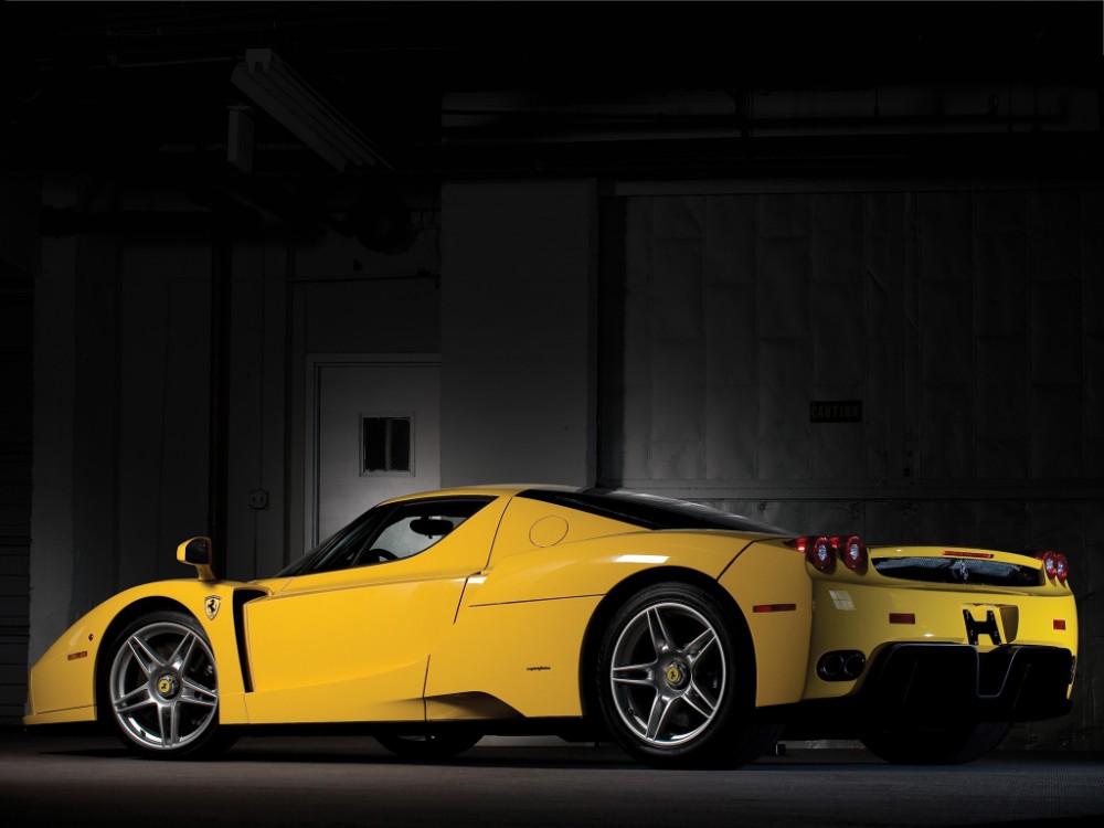 ferrari_enzo_us-spec_12