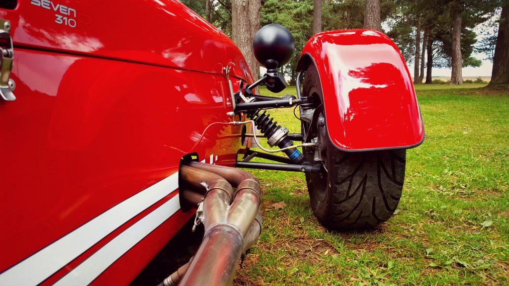 Caterham 301r flank