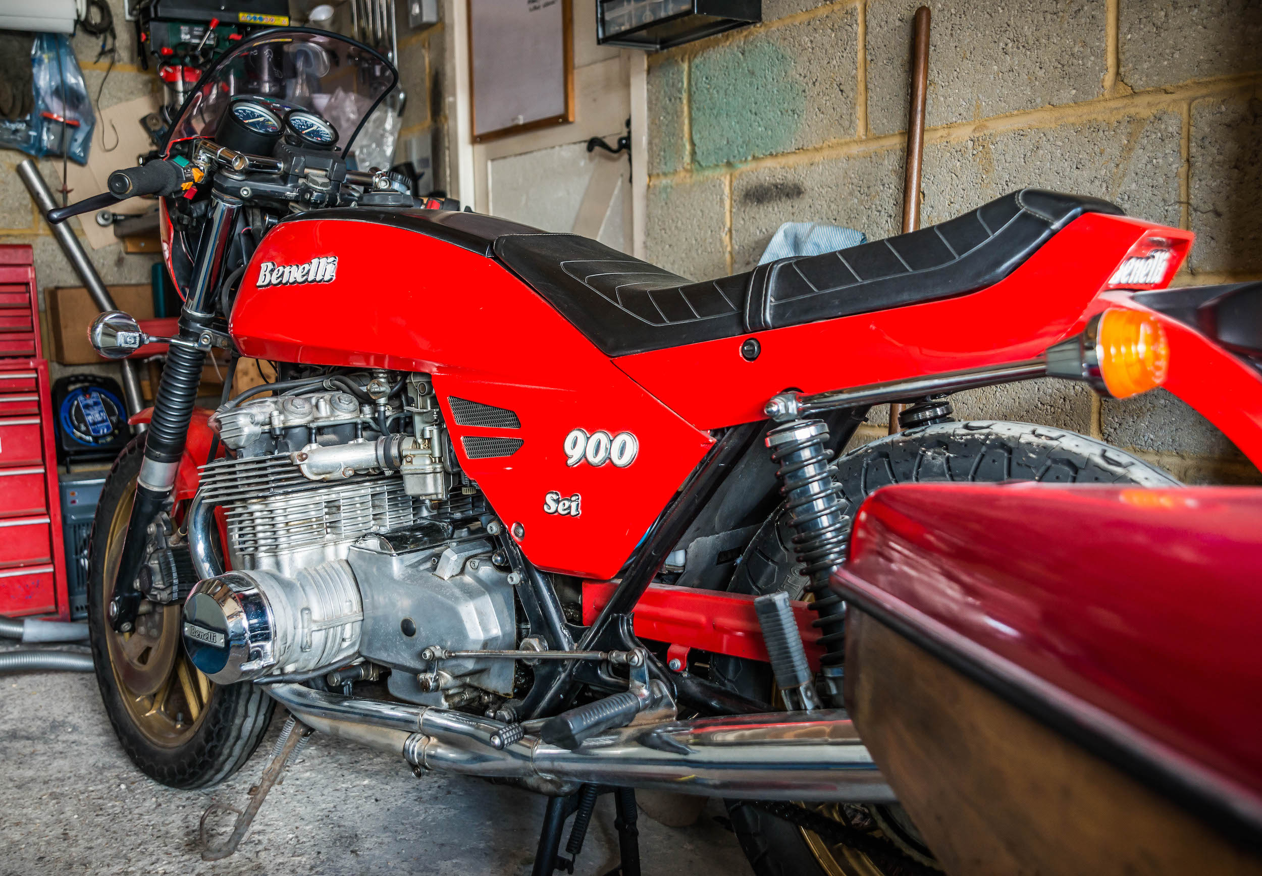 Bonelli Sei 900