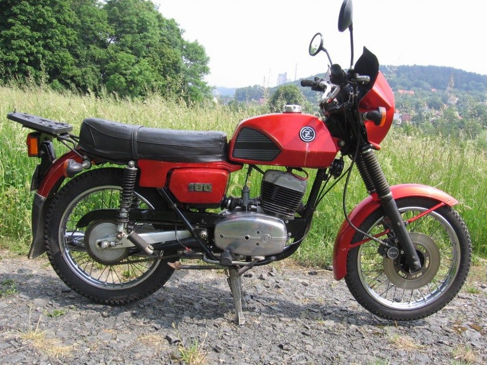 CZ 180