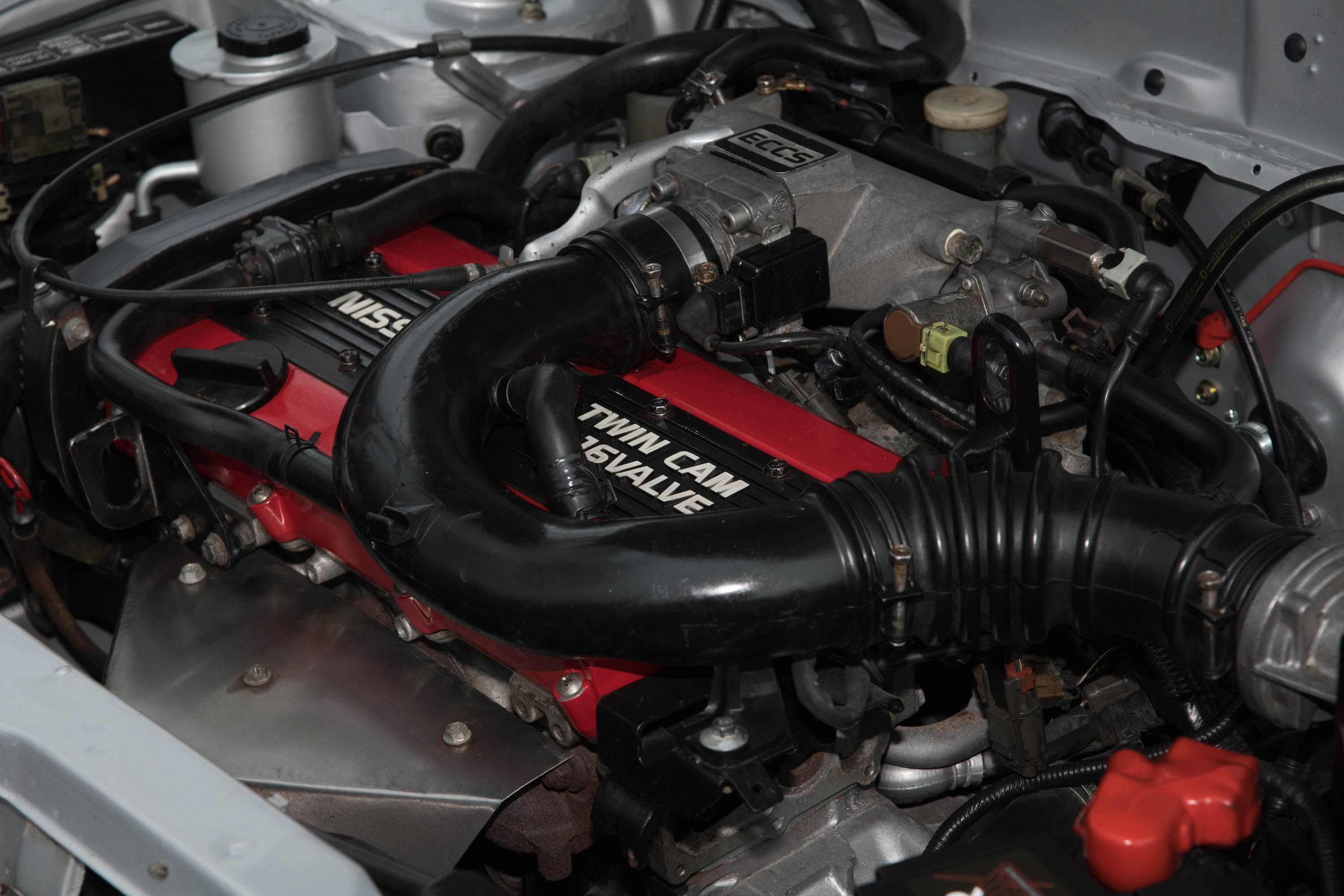 Nissan Sunny engine