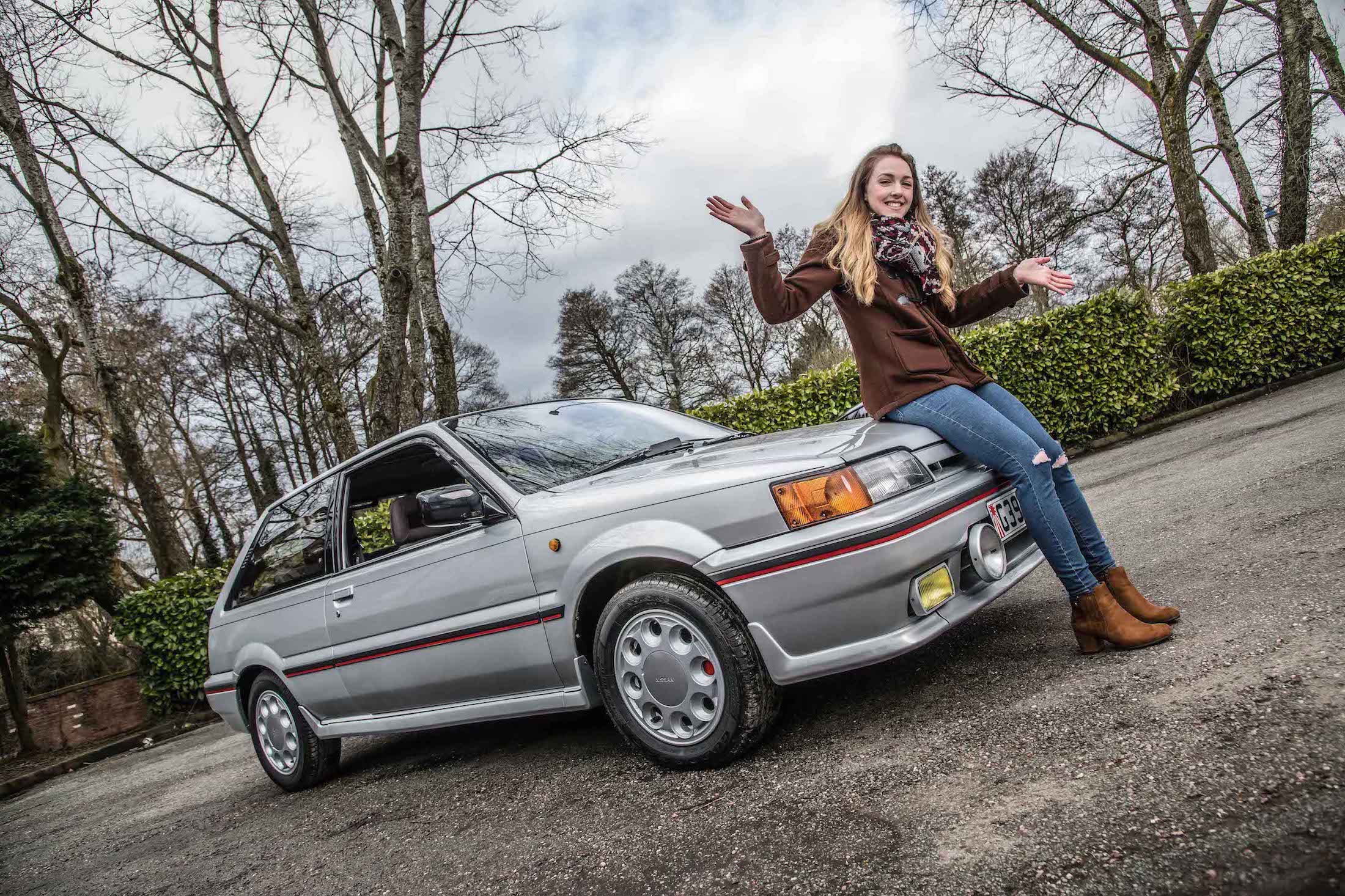 Nissan Sunny Daddy Car SOS