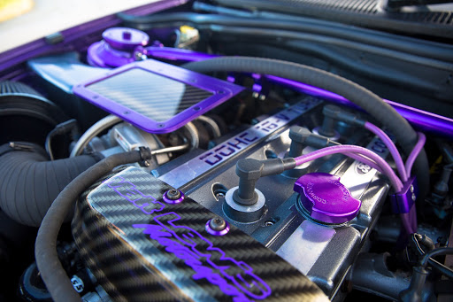 T34 Turbo engine with purple detailing on the Ford Escort RS Cosworth