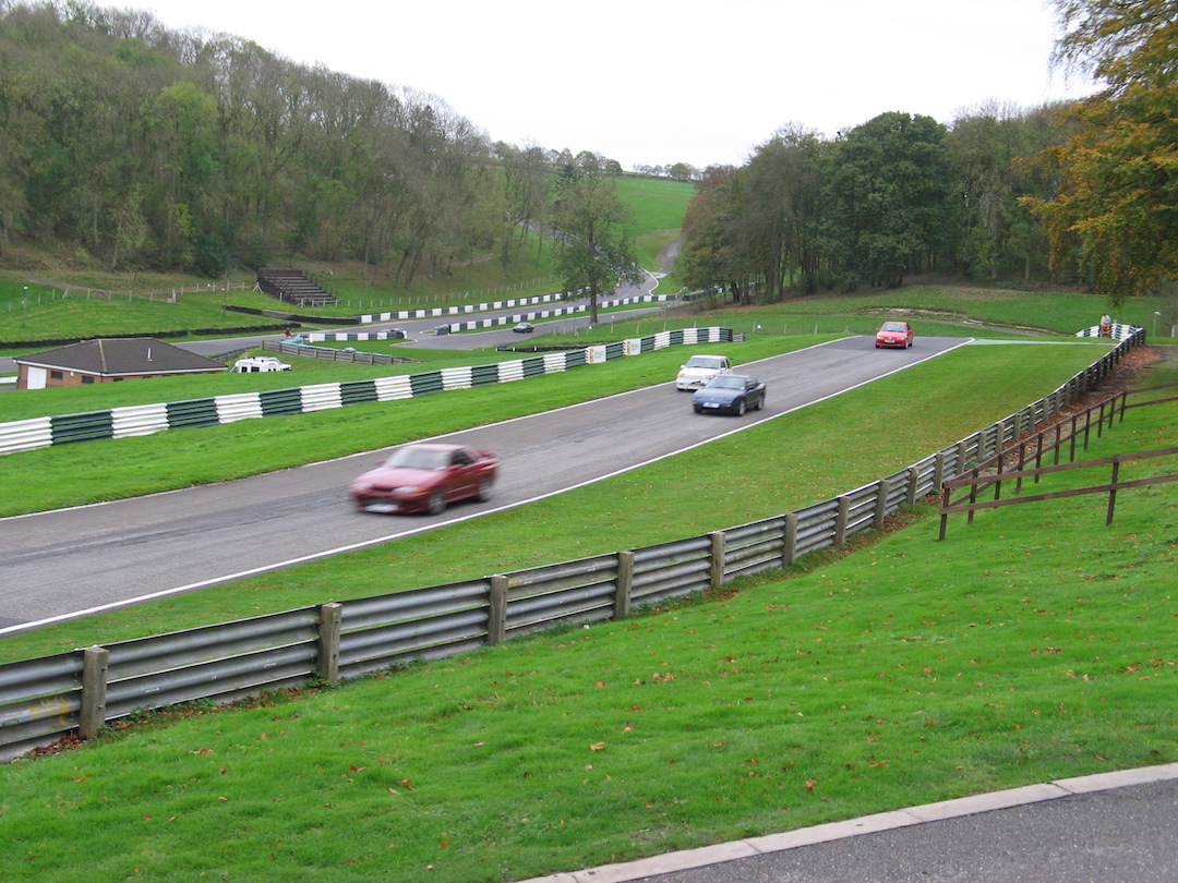 Cars on Cadwell Park race track